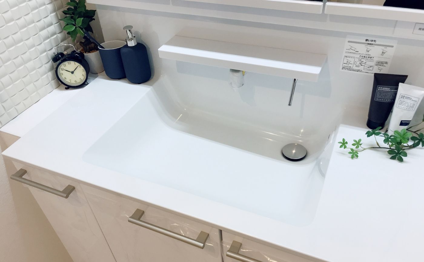 ハイバック洗面台 収納