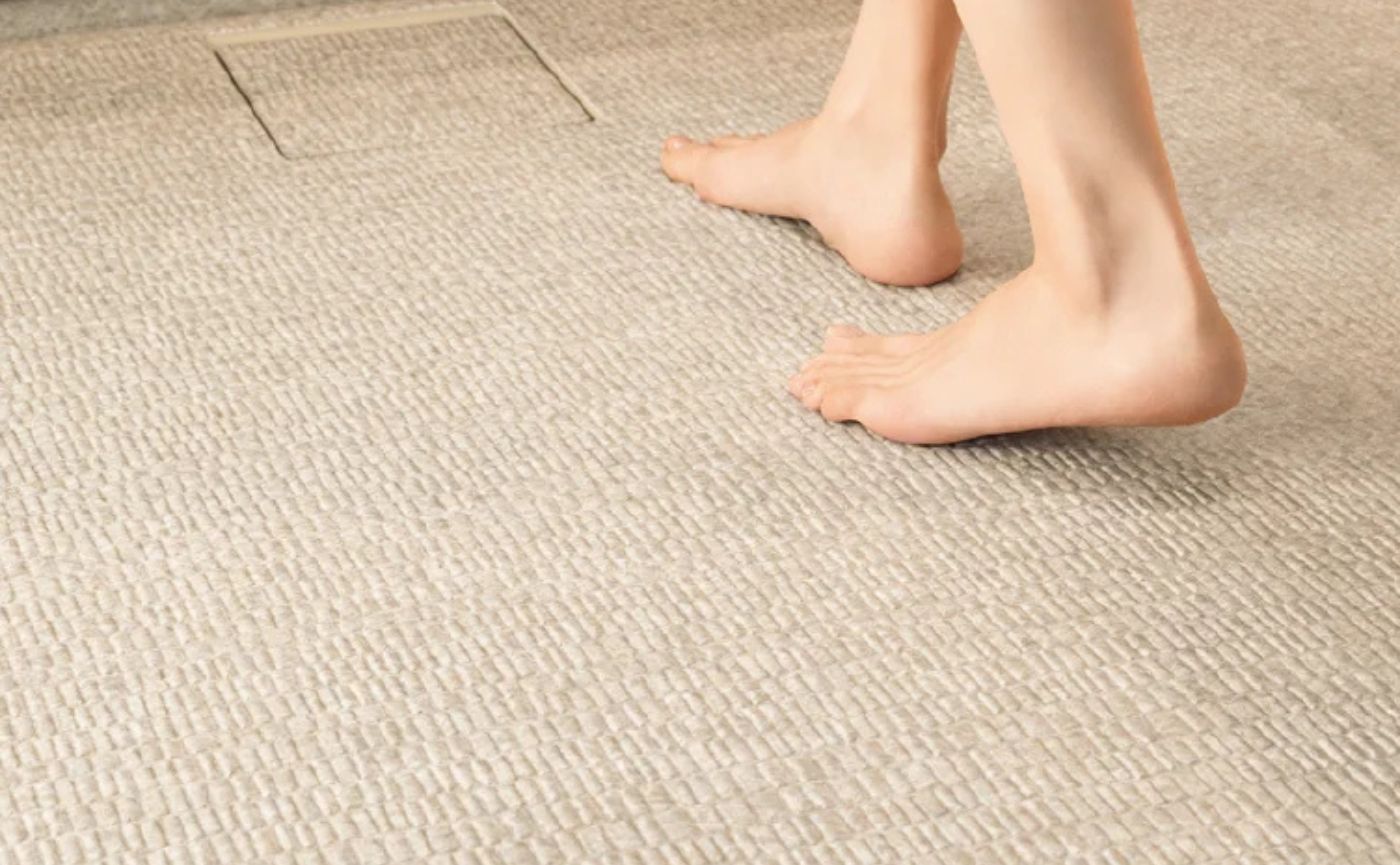 TOTOお掃除ラクラクほっカラリ床